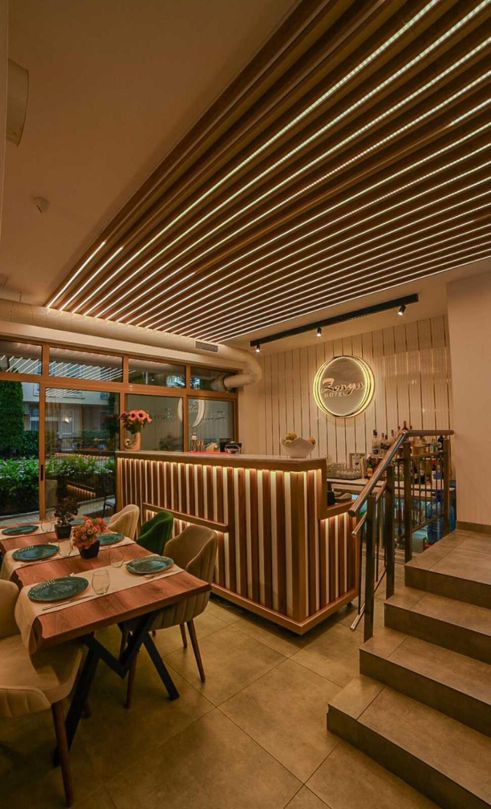 Hotel Zonya サニービーチ エクステリア 写真