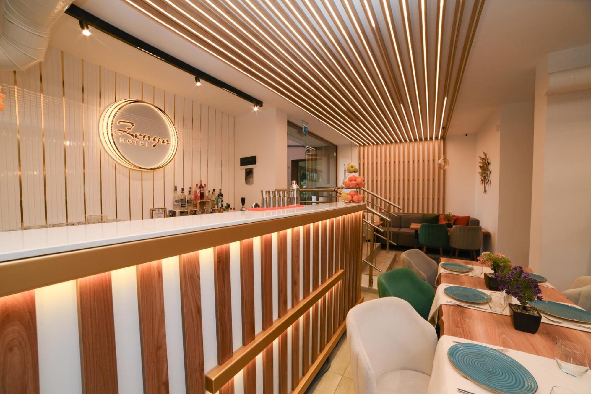 Hotel Zonya サニービーチ エクステリア 写真