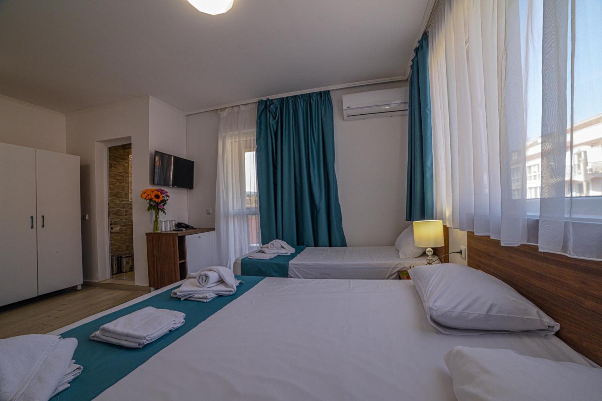 Hotel Zonya サニービーチ エクステリア 写真